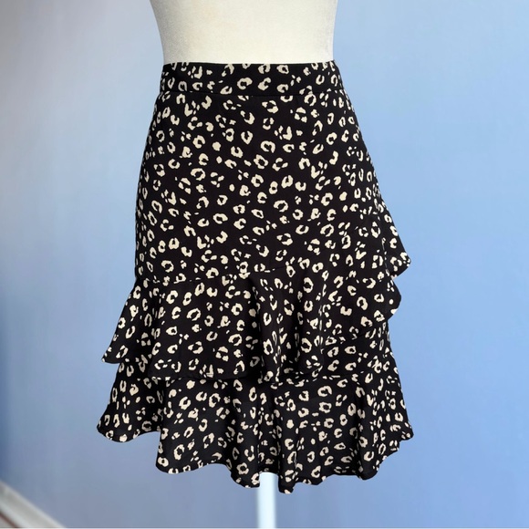 Arula Plus Size Fashion A Beautiful Soul Leopard Plus Size Skirt - Picture 1 of 6